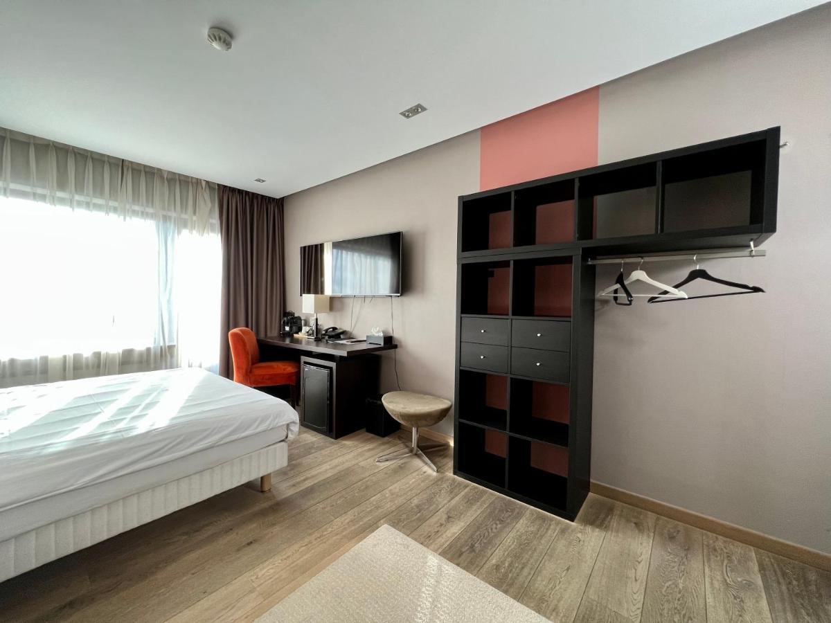 Skol L'Original Hotel Strassen Bagian luar foto